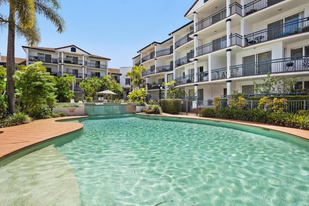 Coastal 1-bed With Pool & Tennis Court Apartment Gold Coast